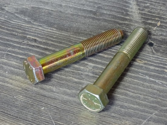 bolt5