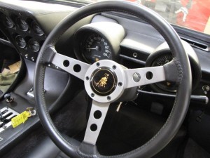 miura steering wheel 001